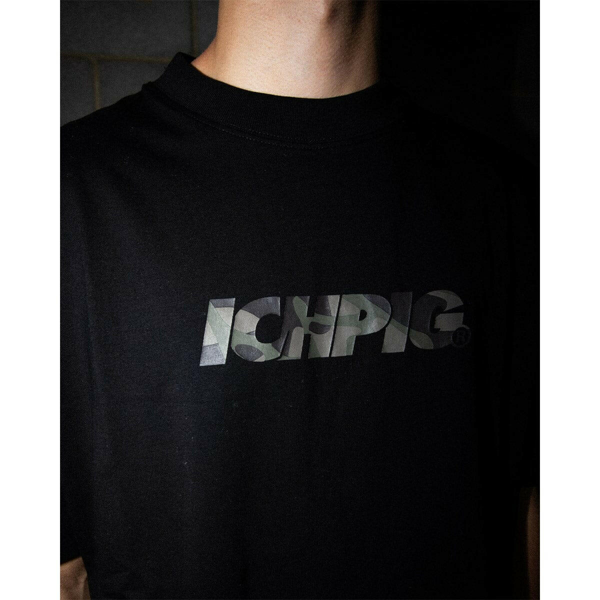 Ichpig - Sprinters Glyph Tee Black/Camo.