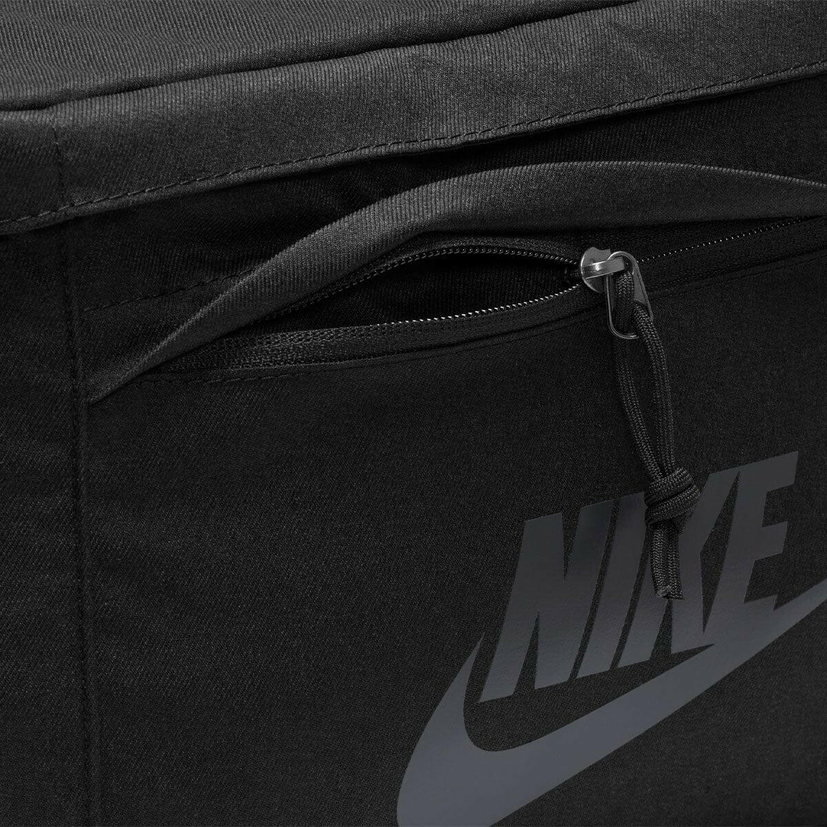 Nike - Tech Hip Pack Black.