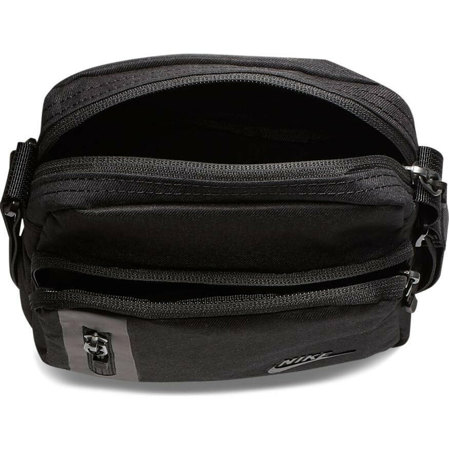 Nike - Cross Body Bag Black.
