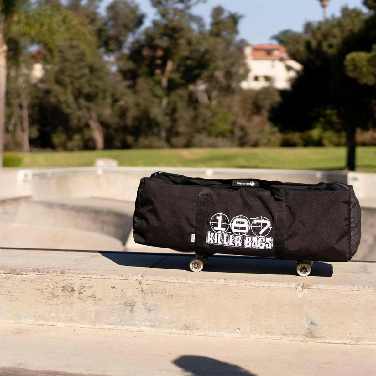 187 - Arsenal Duffel Bag Black.