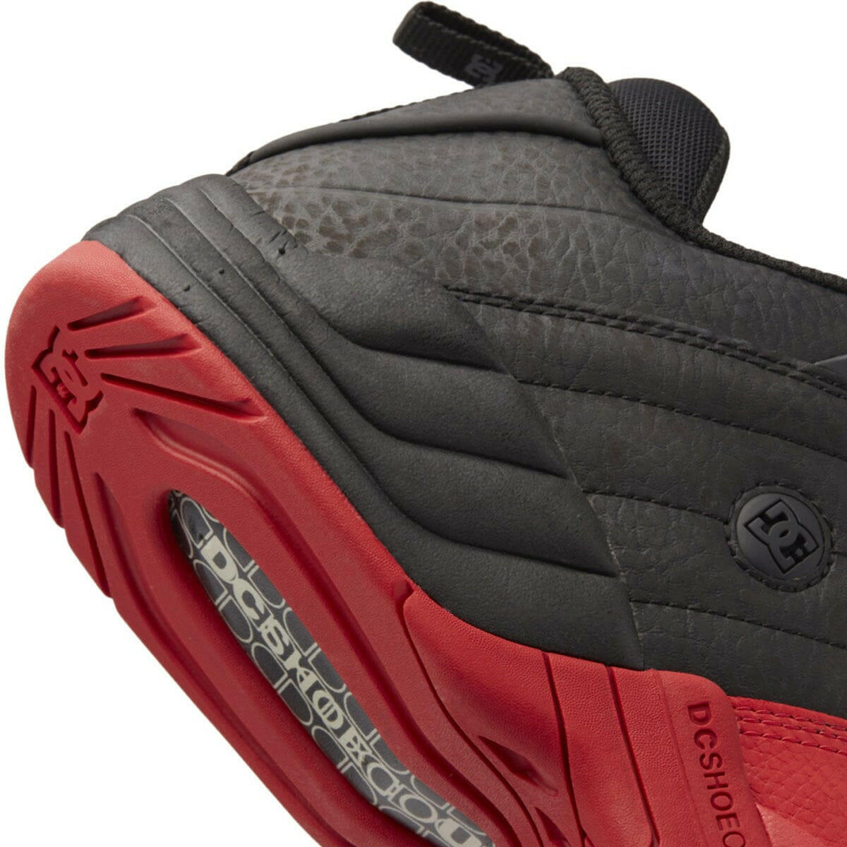 DC - Williams OG Shoes Black/Red.