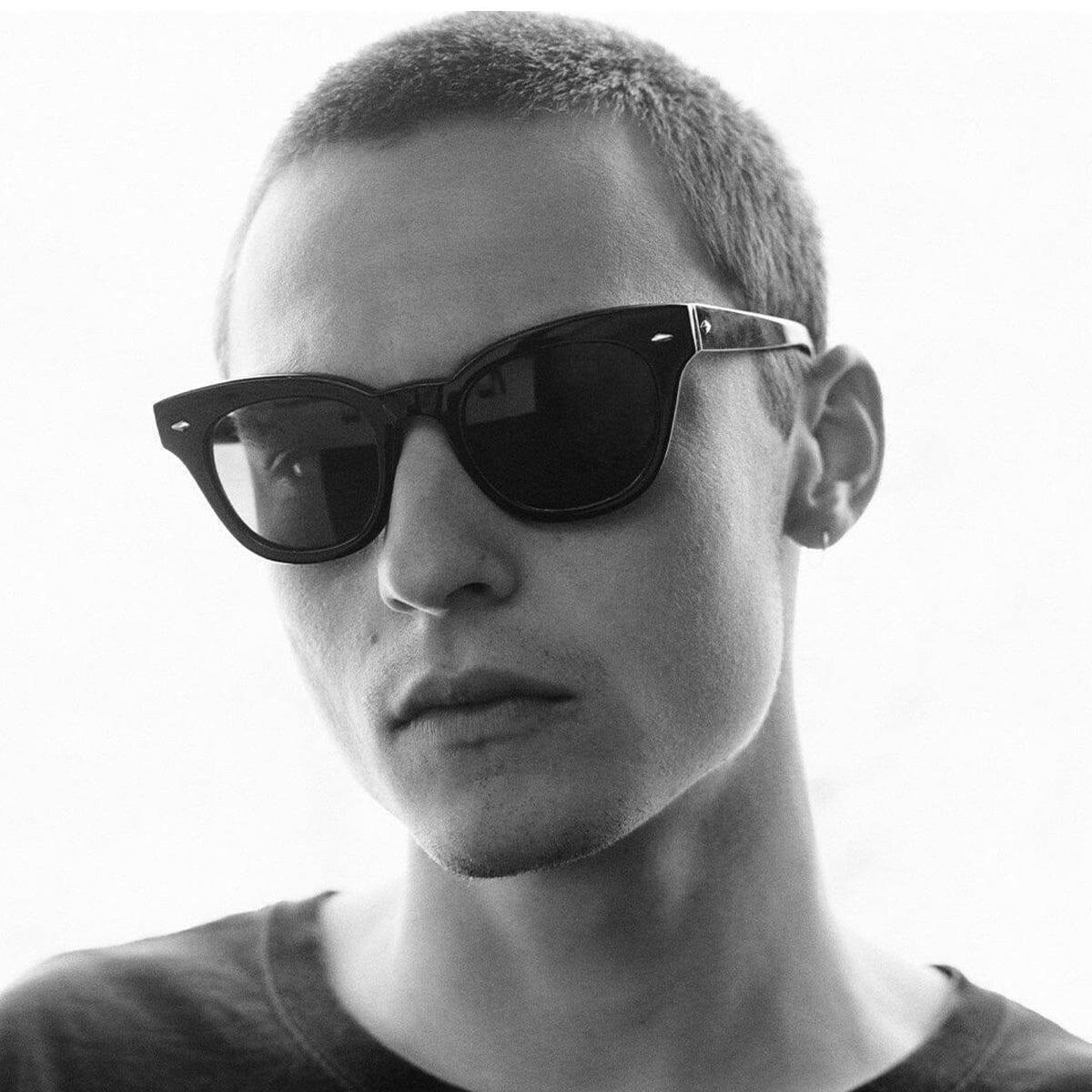 Epokhe - Dylan Sunglasses Black Gloss/Black.