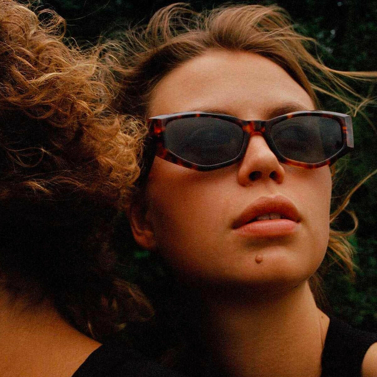 Epokhe - Guilty Sunglasses Black Polished/Black.