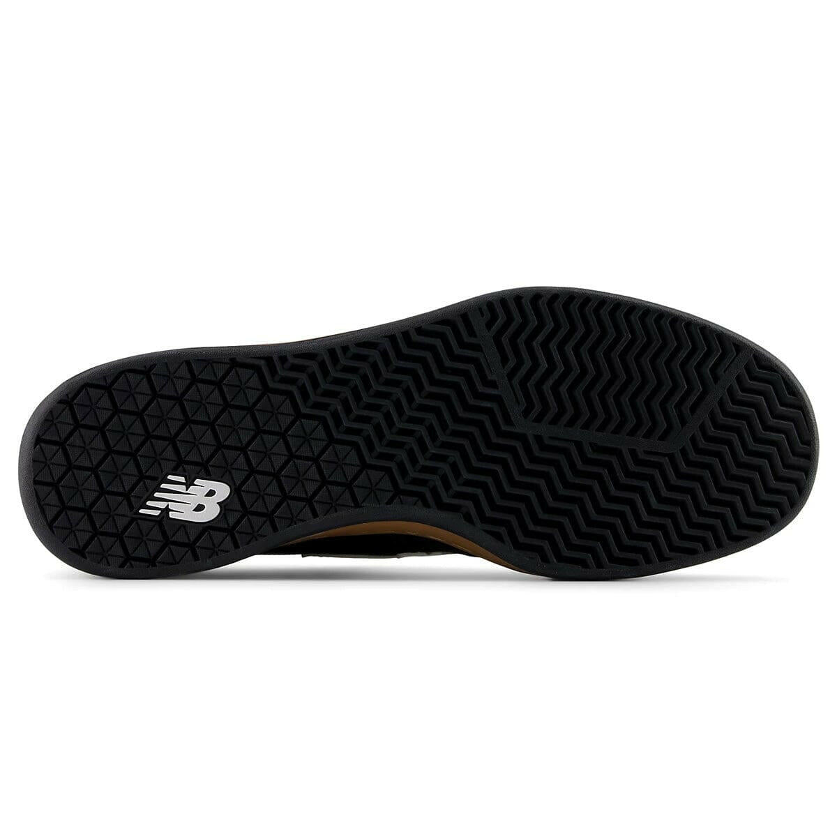 New Balance Numeric - 440 V2 Shoes Black/Gum.