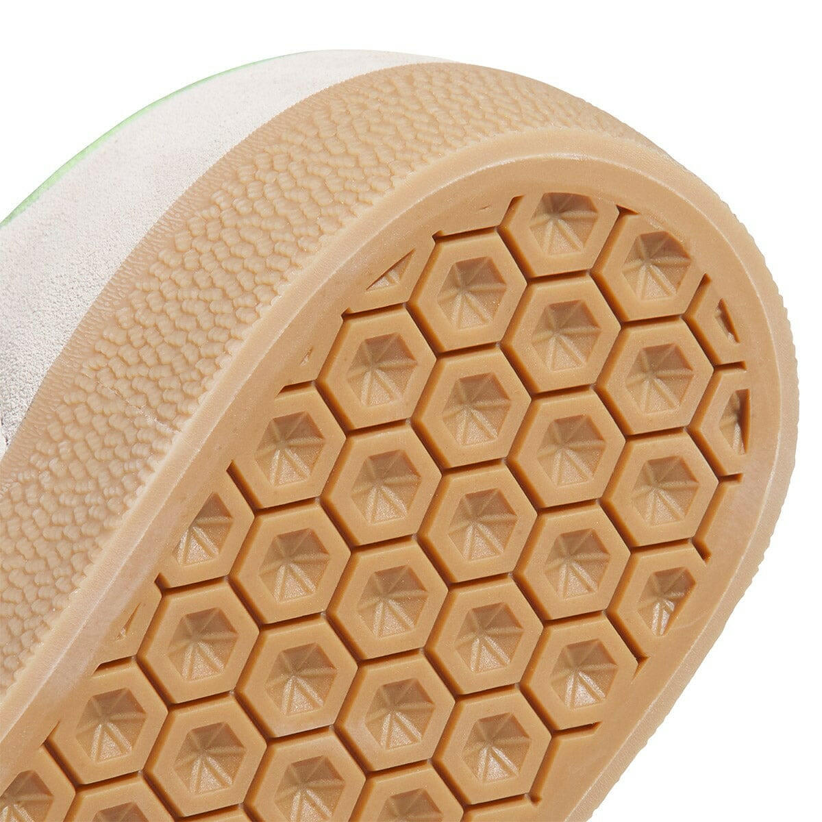 Adidas - Gazelle Adv Shoes White/Green/Gum.