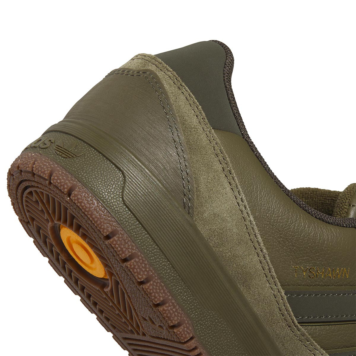 Adidas - Tyshawn II Shoes Olive/Gum.