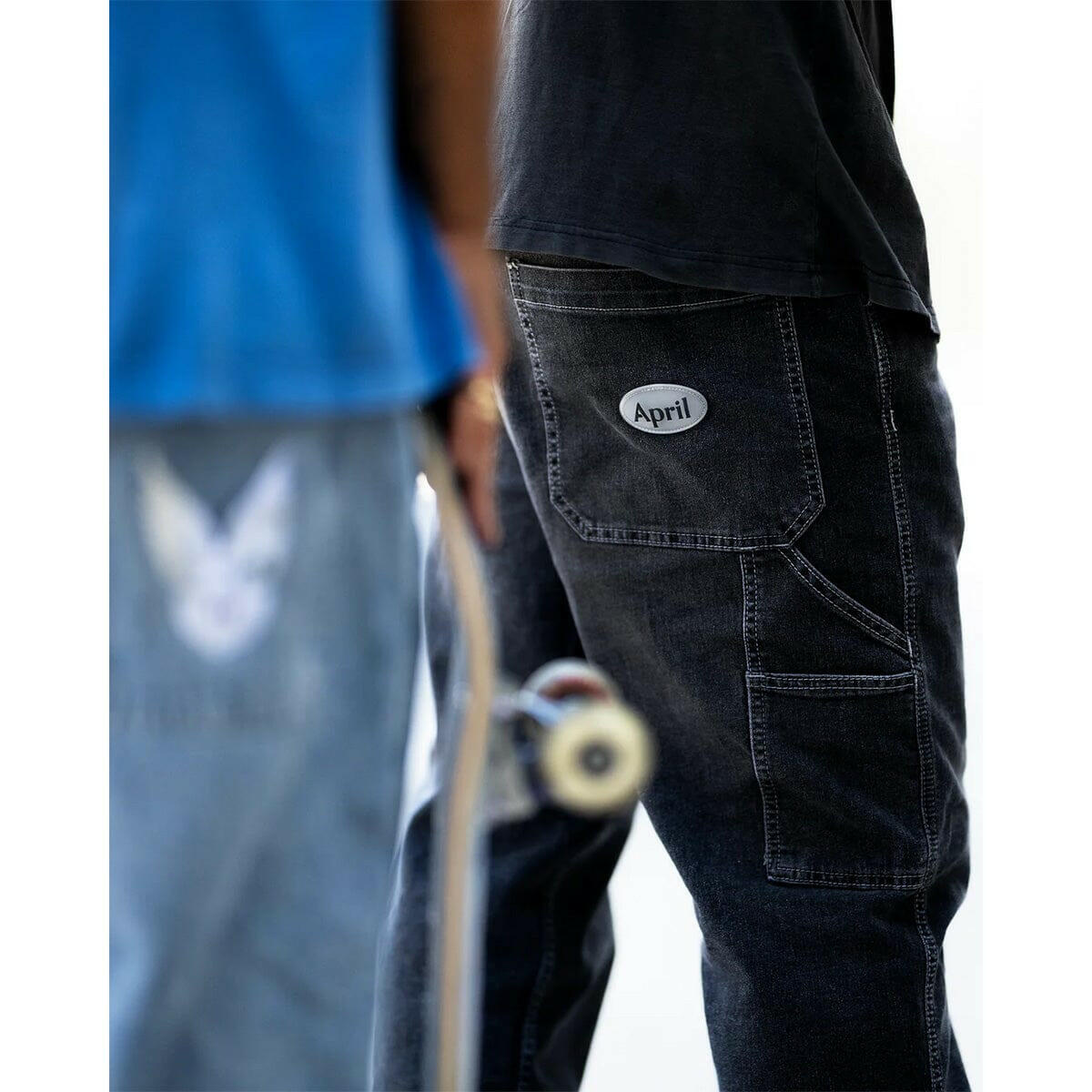 April - Carpenter Jeans Washed Black.