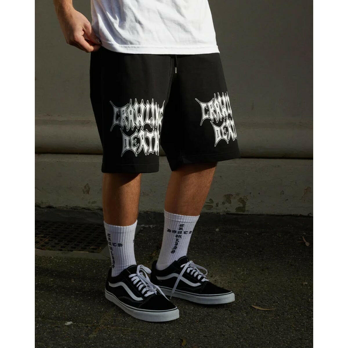 Crawling Death - Metal Outline Fleece Shorts Black.