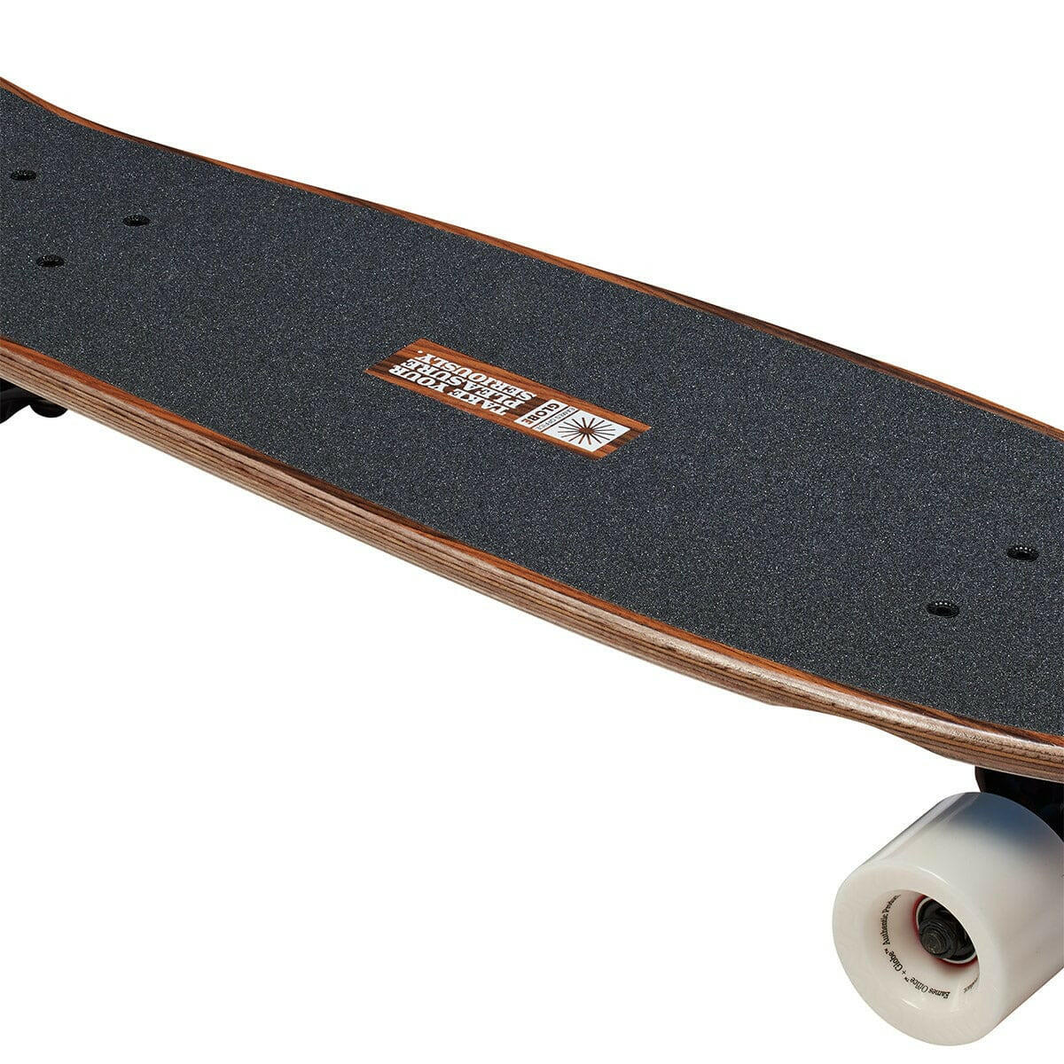 Globe - Blazer Eames/Play Cruiser 7.25 Complete Skateboard.