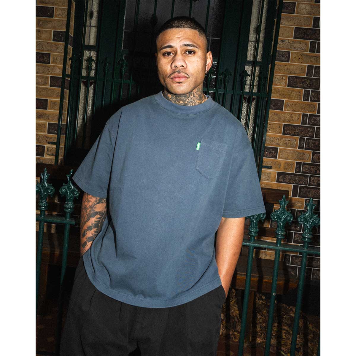 Ichpig - Heavyweight Pocket Tee Steel.