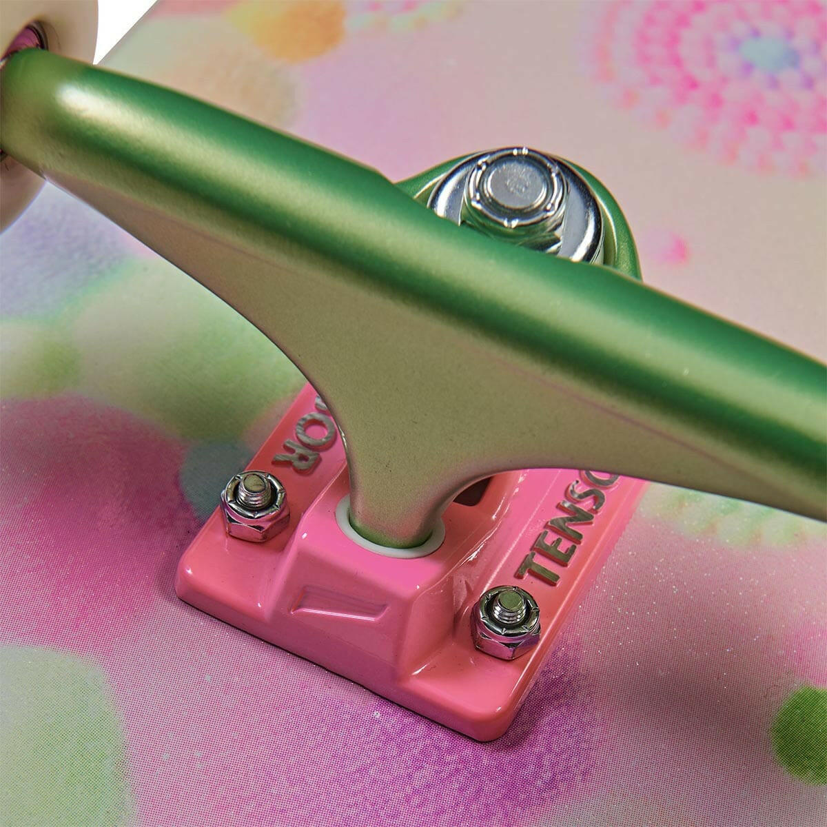 Impala - Pip & Pop Sherbet Island 8.0 Complete Skateboard.