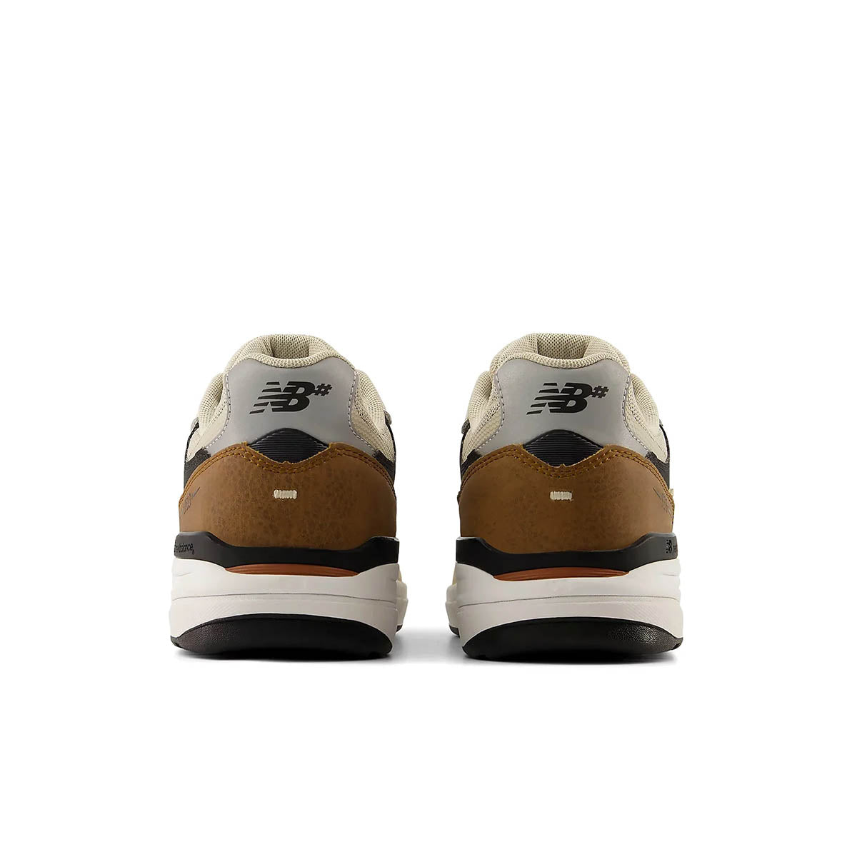 New Balance Andrew Reynolds 933 Shoes Sea Salt/Brown Back