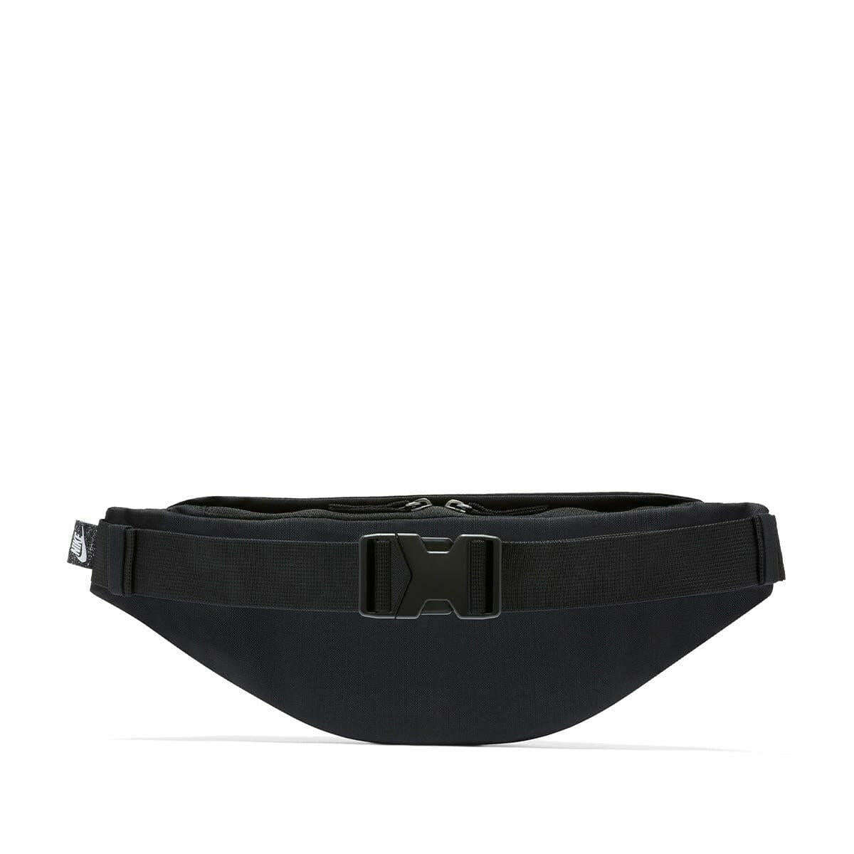 Nike - Heritage Waistpack Black.