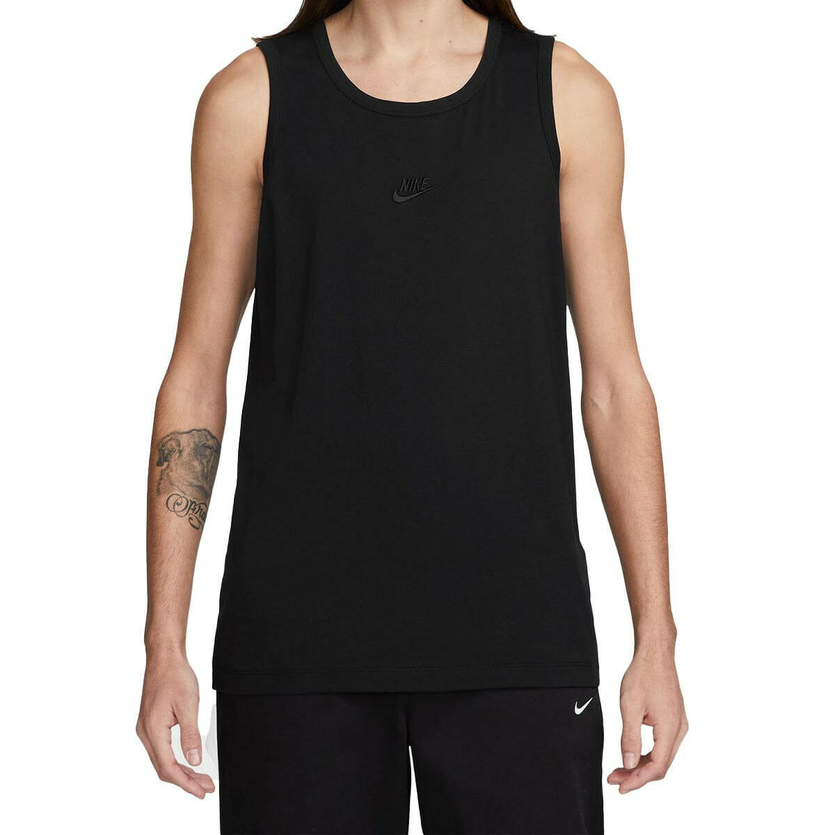 Nike - Premium Tank Black.