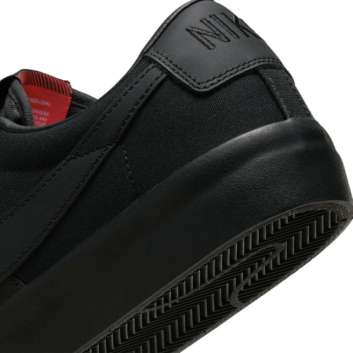 Nike SB - Blazer Low Pro GT ISO Shoes Triple Black.
