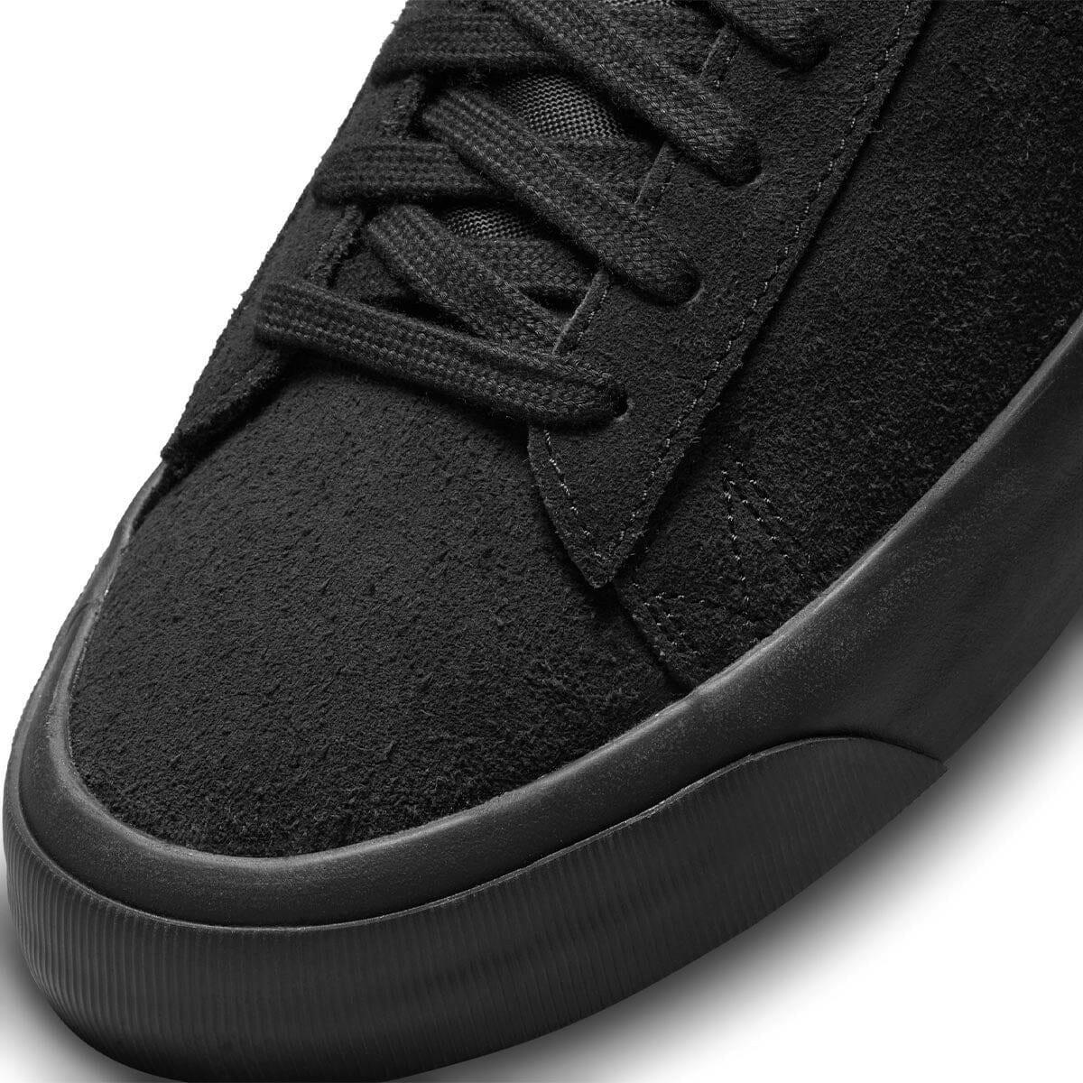 Nike SB - Blazer Low Pro GT Shoes Black/Black-Black-Anthracite.