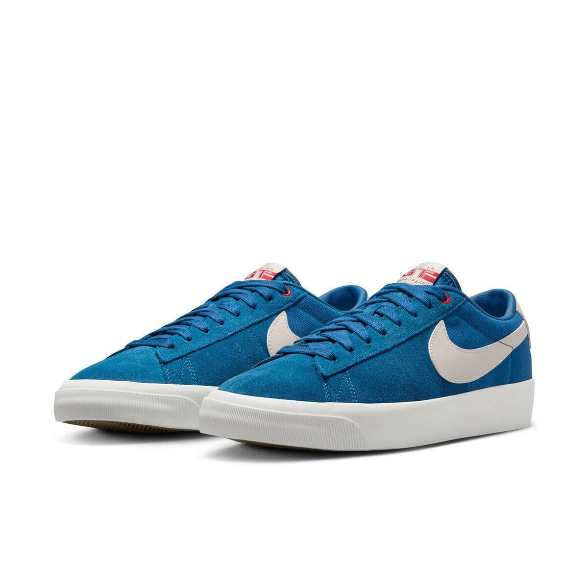 Nike SB - Blazer Low Pro GT Shoes Blue.