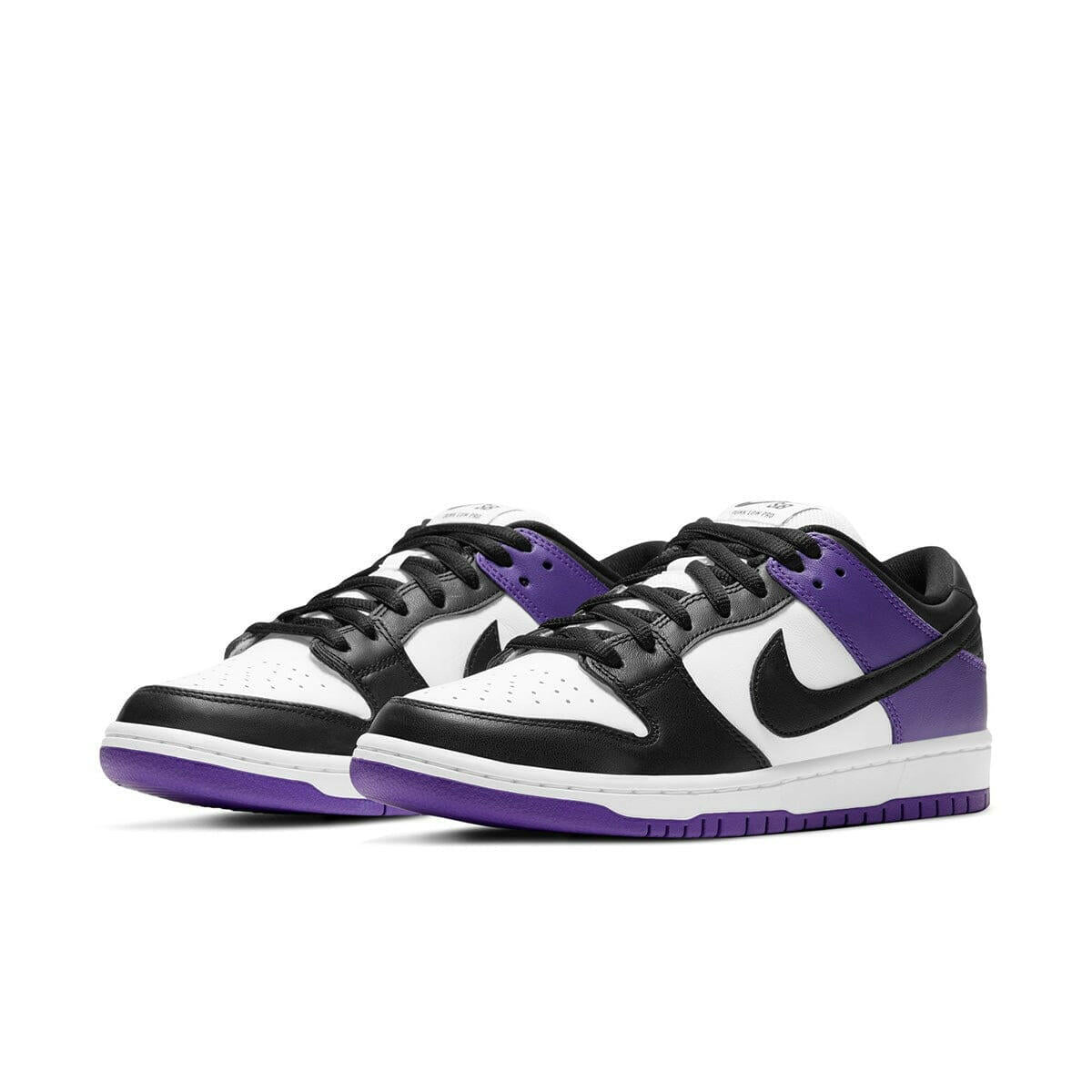Nike SB - Dunk Low Pro Shoes Court Purple.