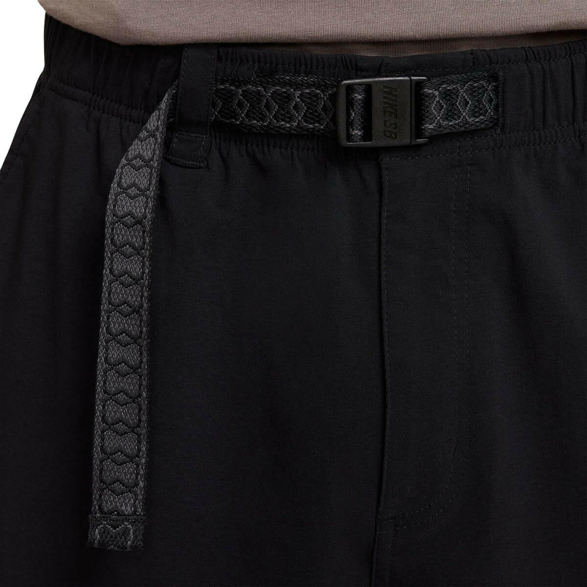 Nike SB - Dri-Fit Kearny Cargo Shorts Black.