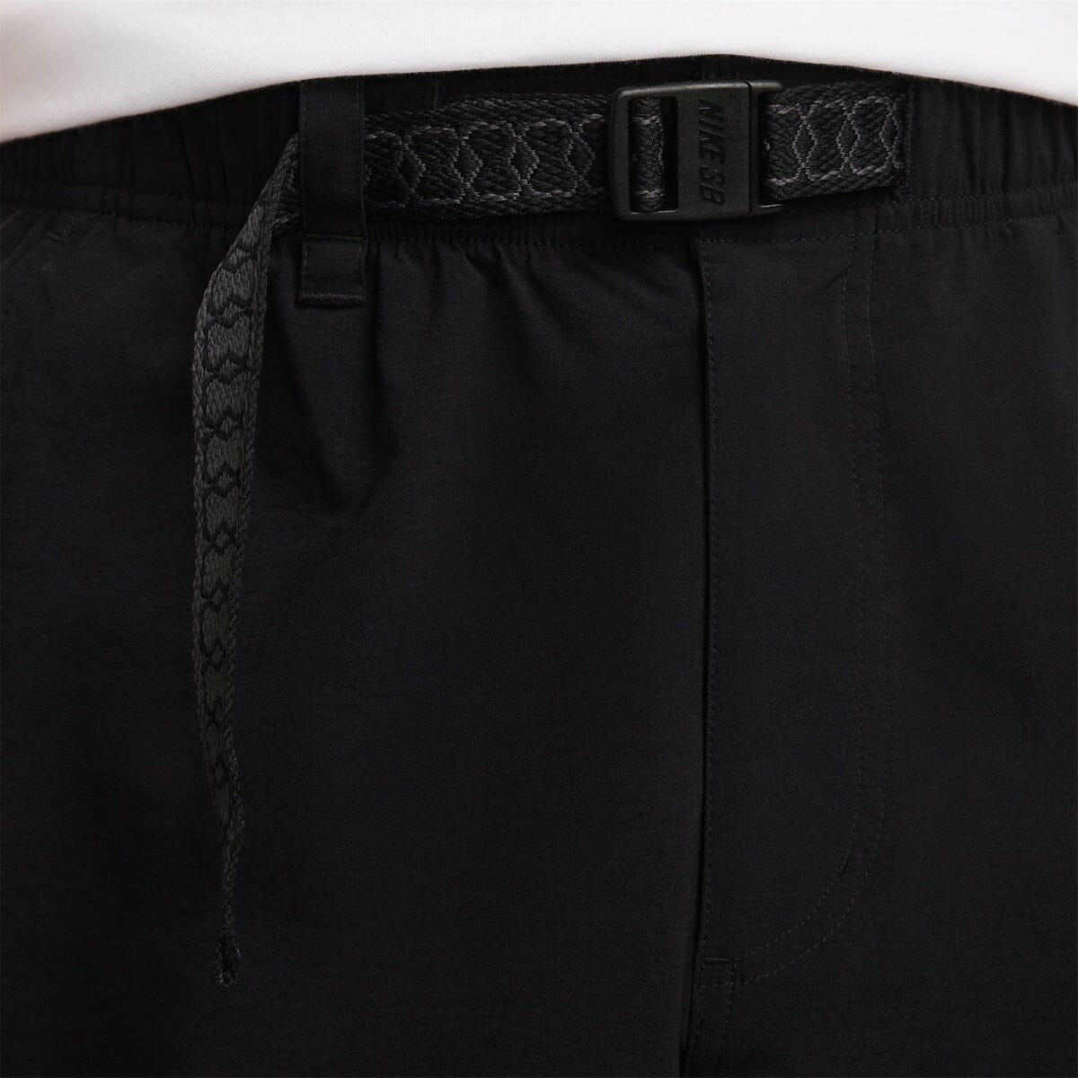 Nike SB - Dry Fit Kearny Cargo Pants Black.