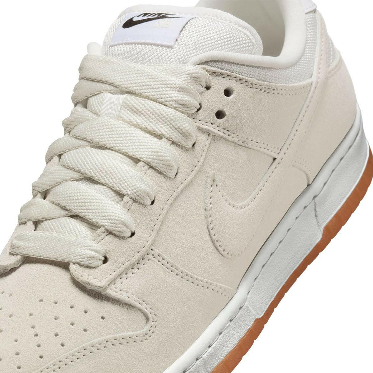 Nike SB - Dunk Low Pro B Shoes Pale Ivory/Summit White.
