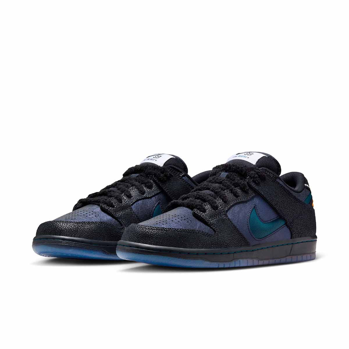 Nike SB Dunk Low Pro Shoes Bluetile Front