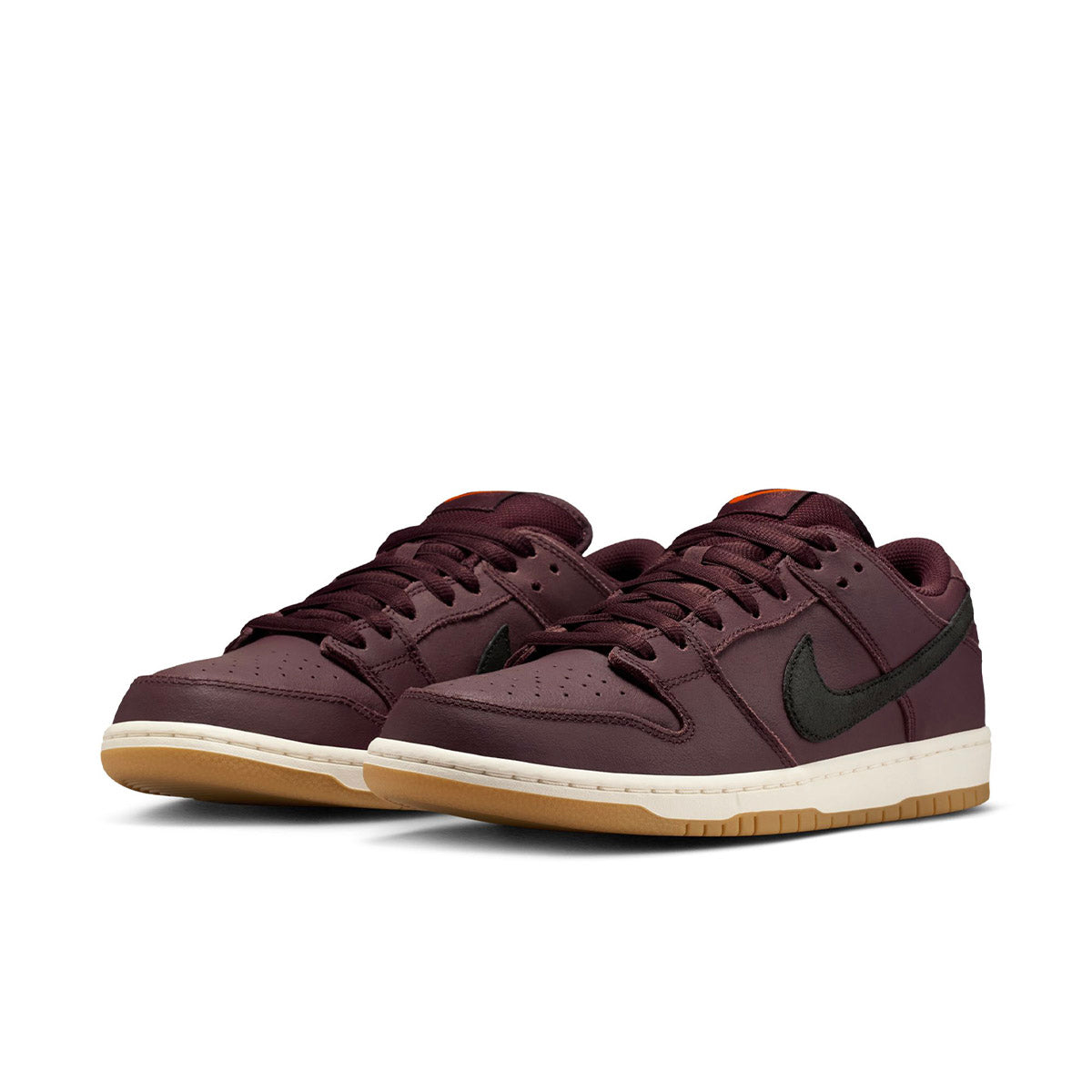 Nike SB Dunk Low Pro ISO Shoes Burgundy Crush Front