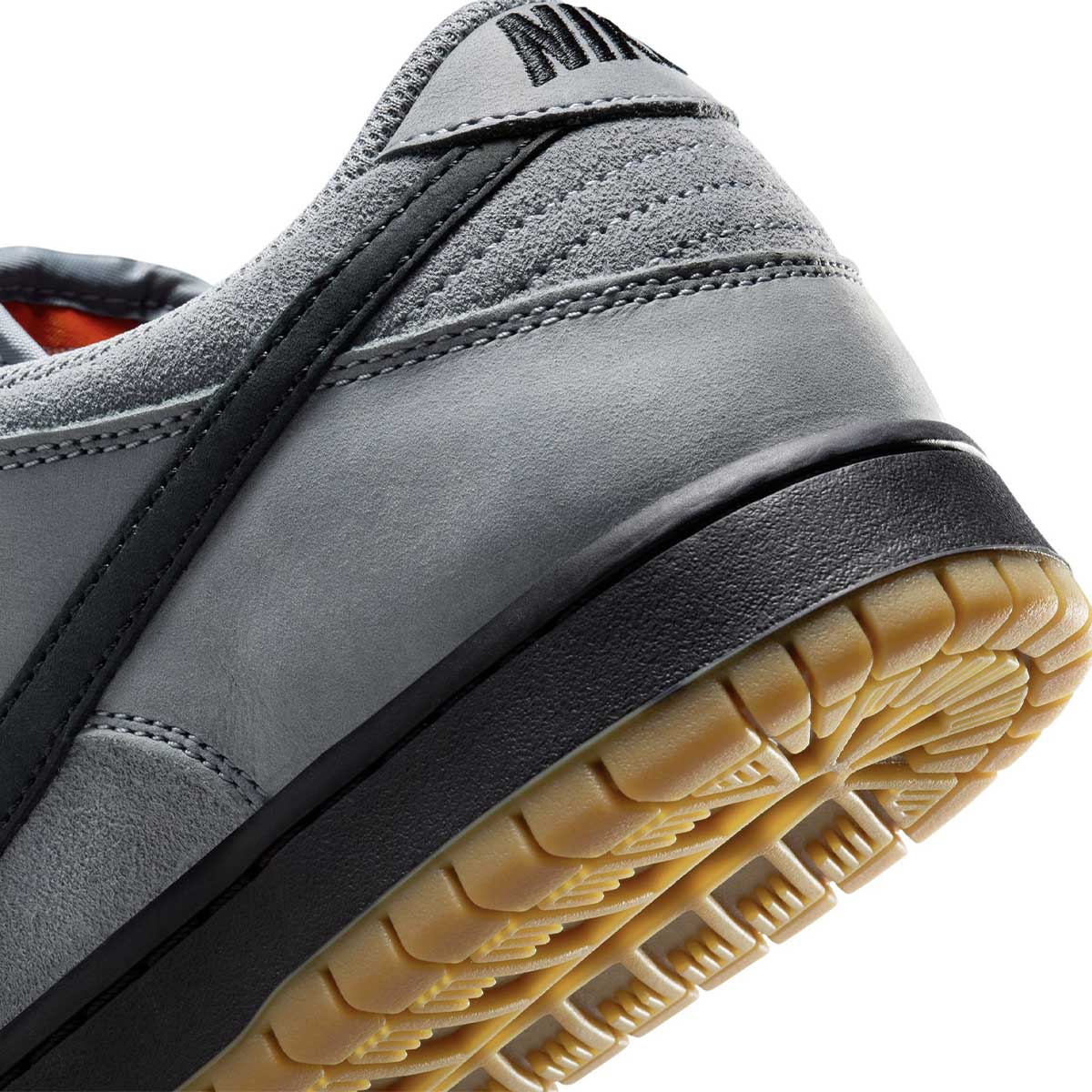 Nike SB - Dunk Low Pro Shoes Cool Grey.