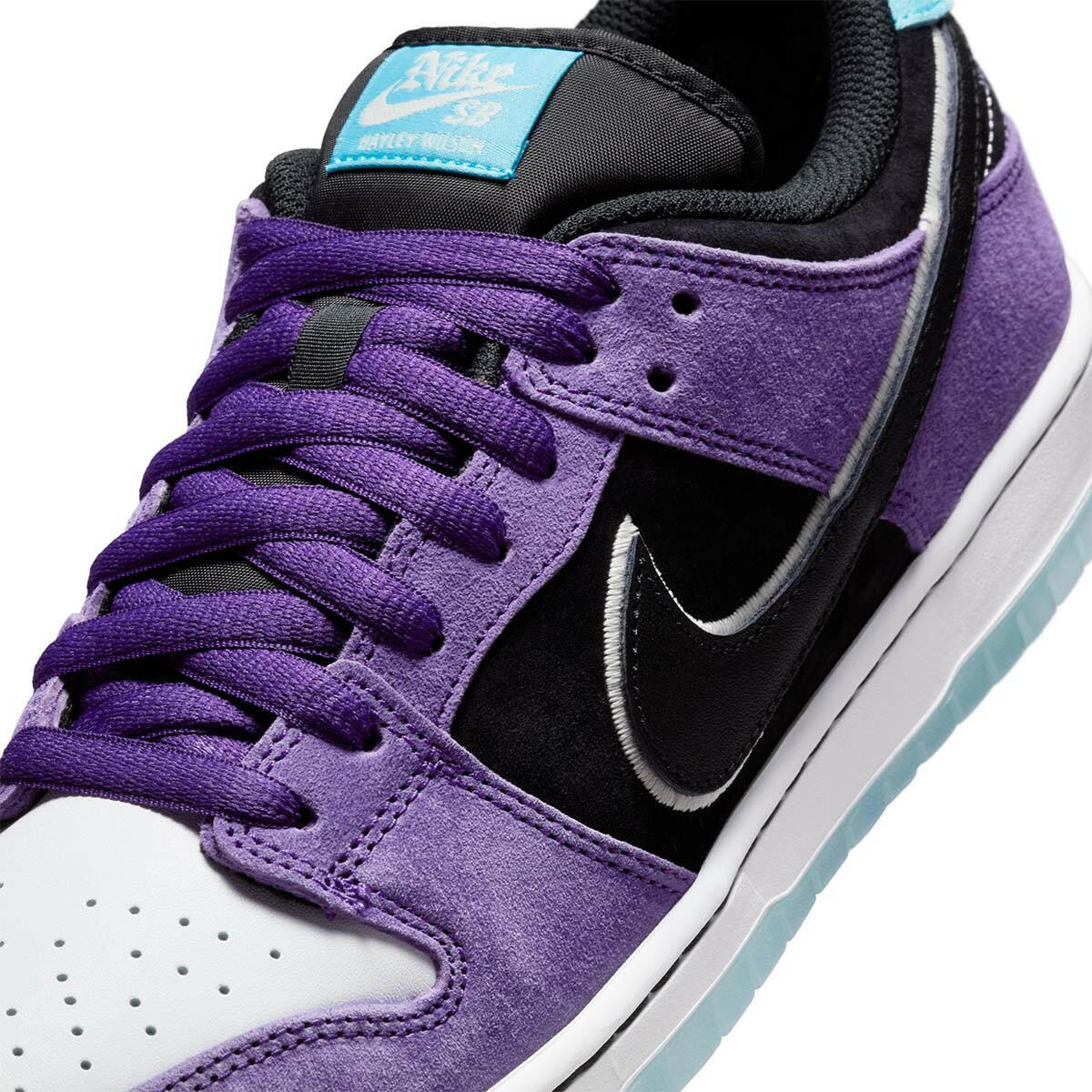 Nike SB - Dunk Low Pro Shoes Hayley Wilson.