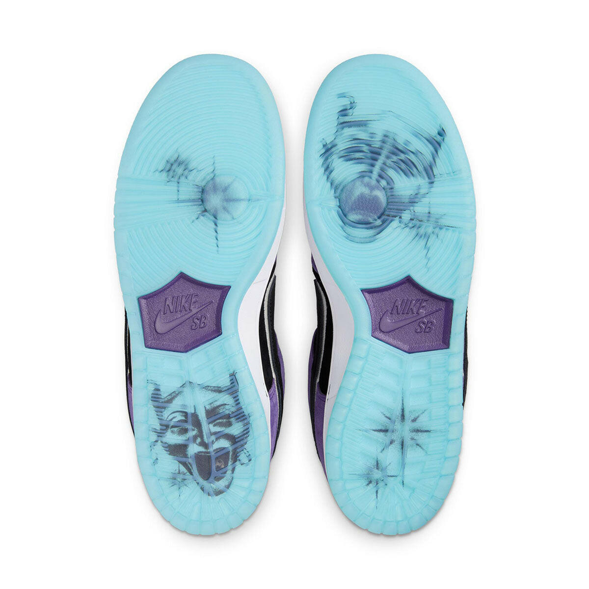 Nike SB - Dunk Low Pro Shoes Hayley Wilson.