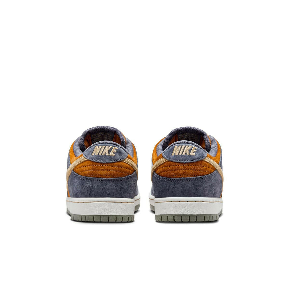 Nike SB - Dunk Low Pro Shoes Light Carbon Monarch.