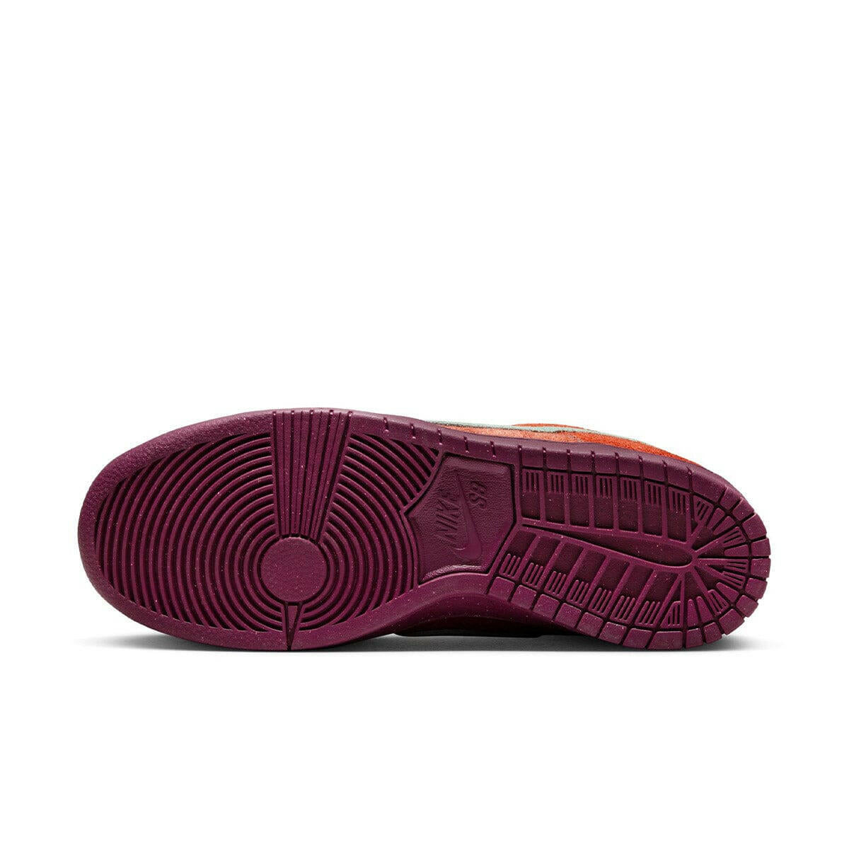 Nike SB - Dunk Low Pro Premium Shoes Mystic Red Rosewood.