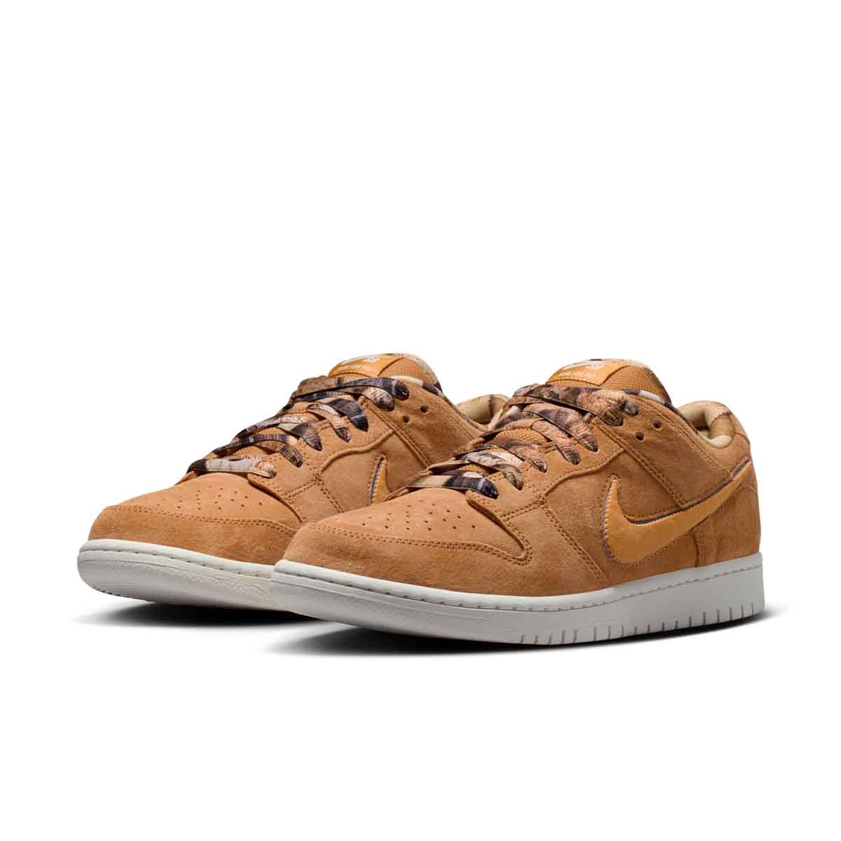 Nike SB Dunk Low Pro Shoes NOTE Shop Front