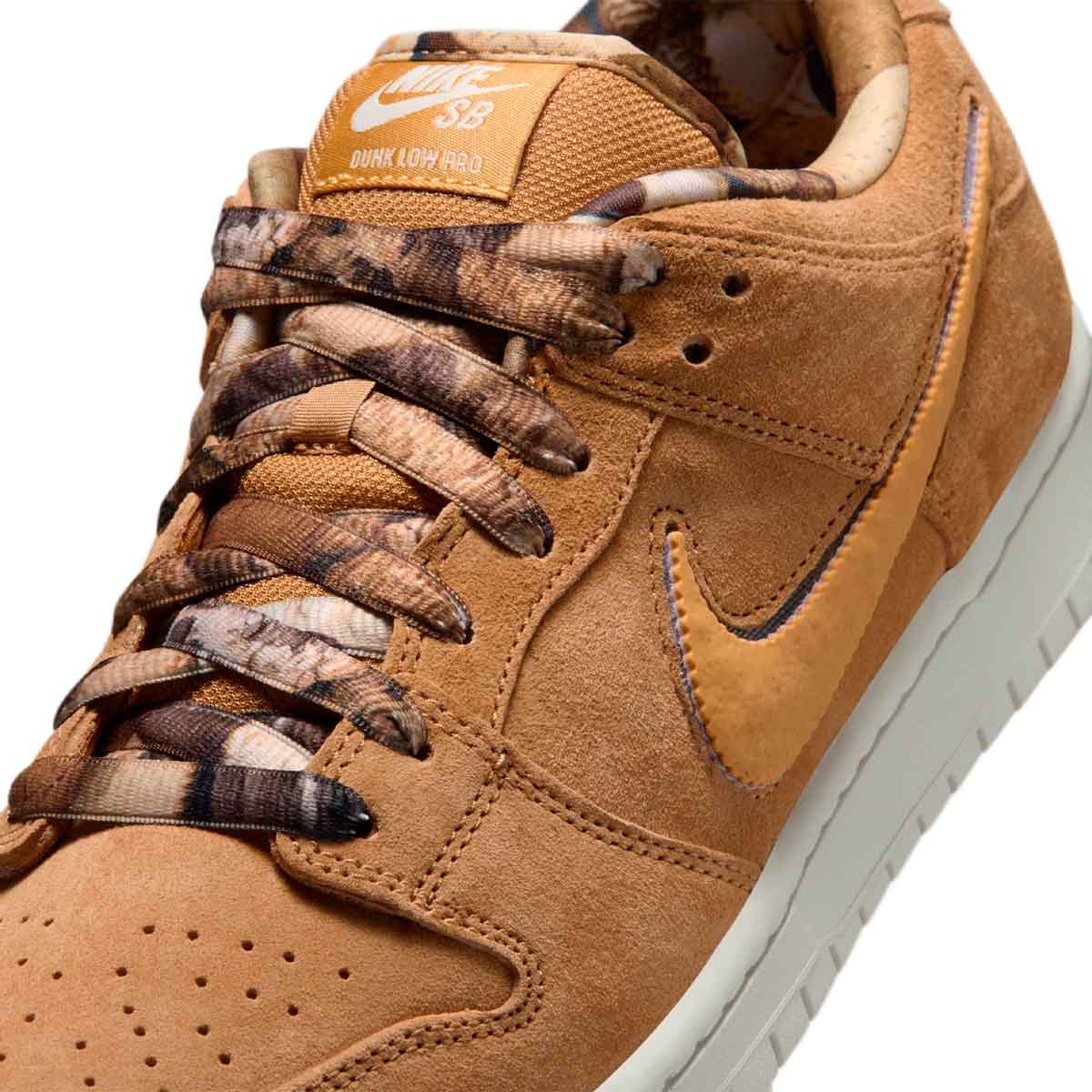 Nike SB Dunk Low Pro Shoes NOTE Shop Side