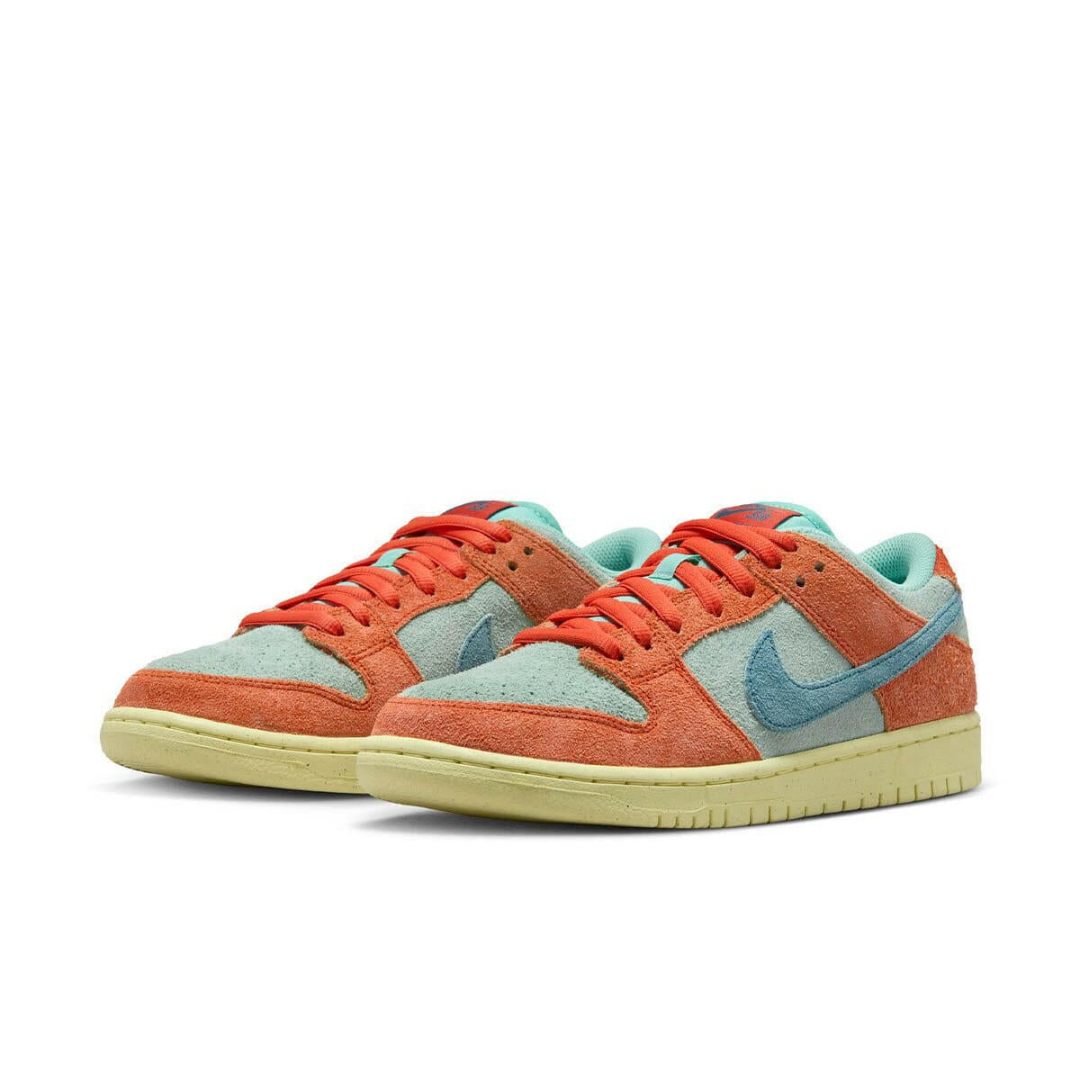 Nike SB - Dunk Low Pro Premium Shoes Orange Emerald Rise.