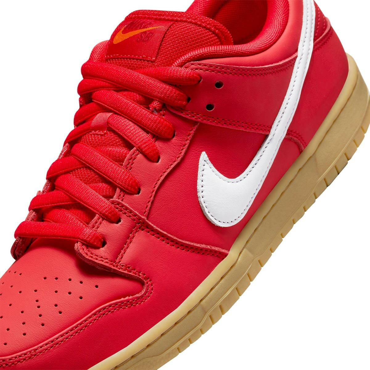 Nike SB - Dunk Low Pro Shoes University Red.