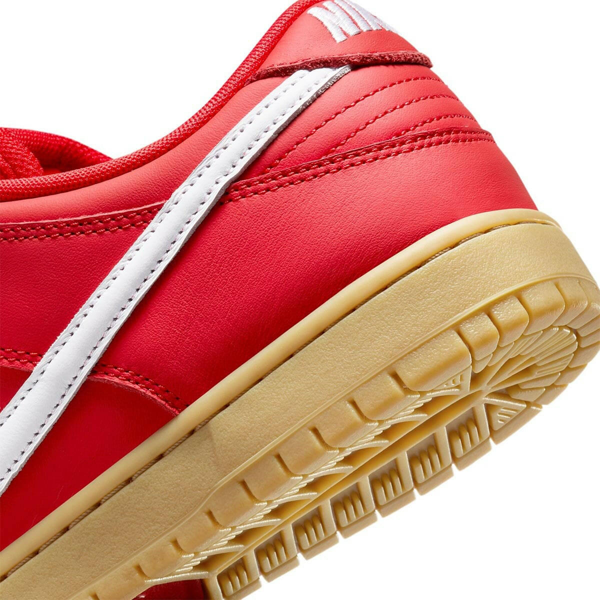 Nike SB - Dunk Low Pro Shoes University Red.