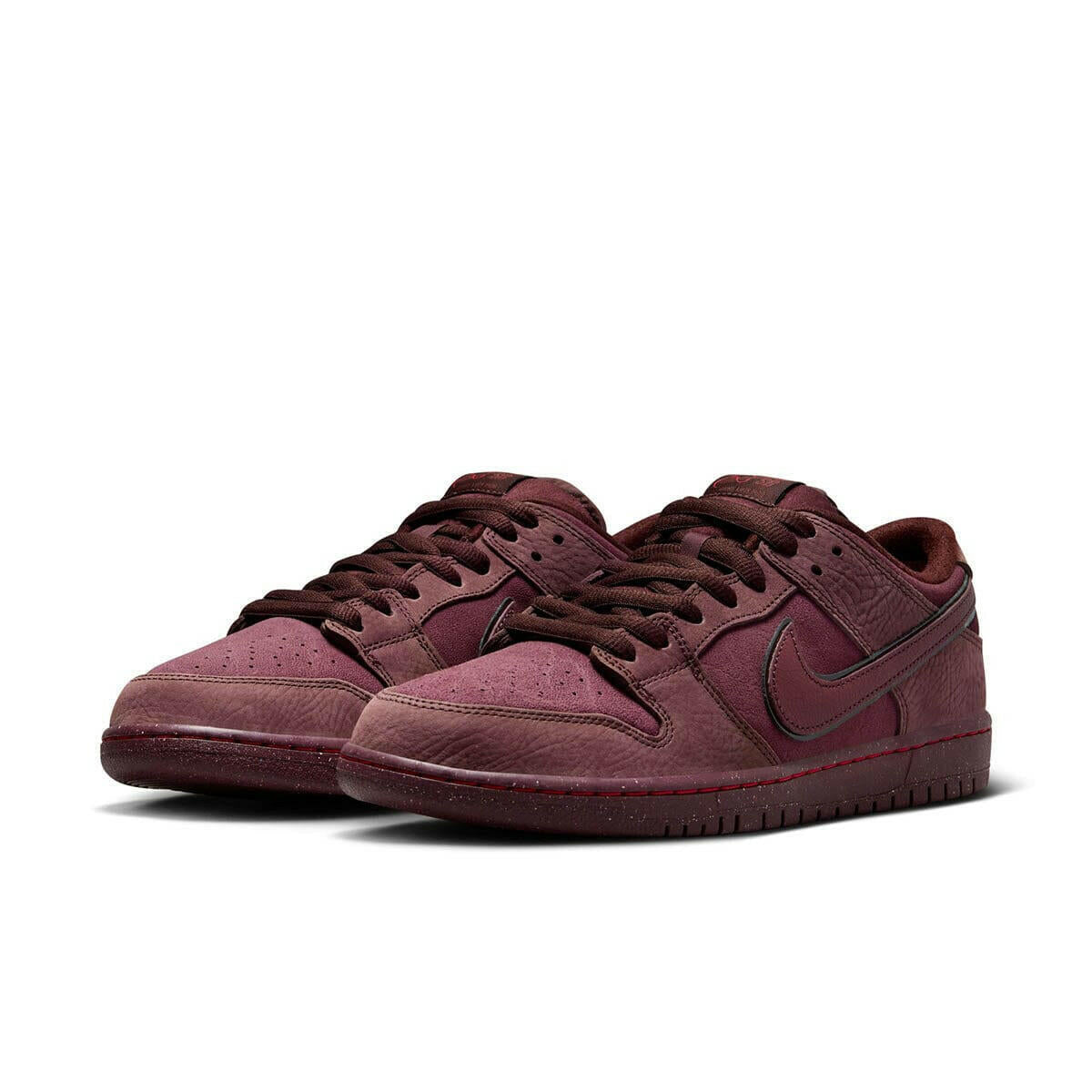 Nike SB - Dunk Low Pro Premium Shoes City Of Love Burgundy Crush.