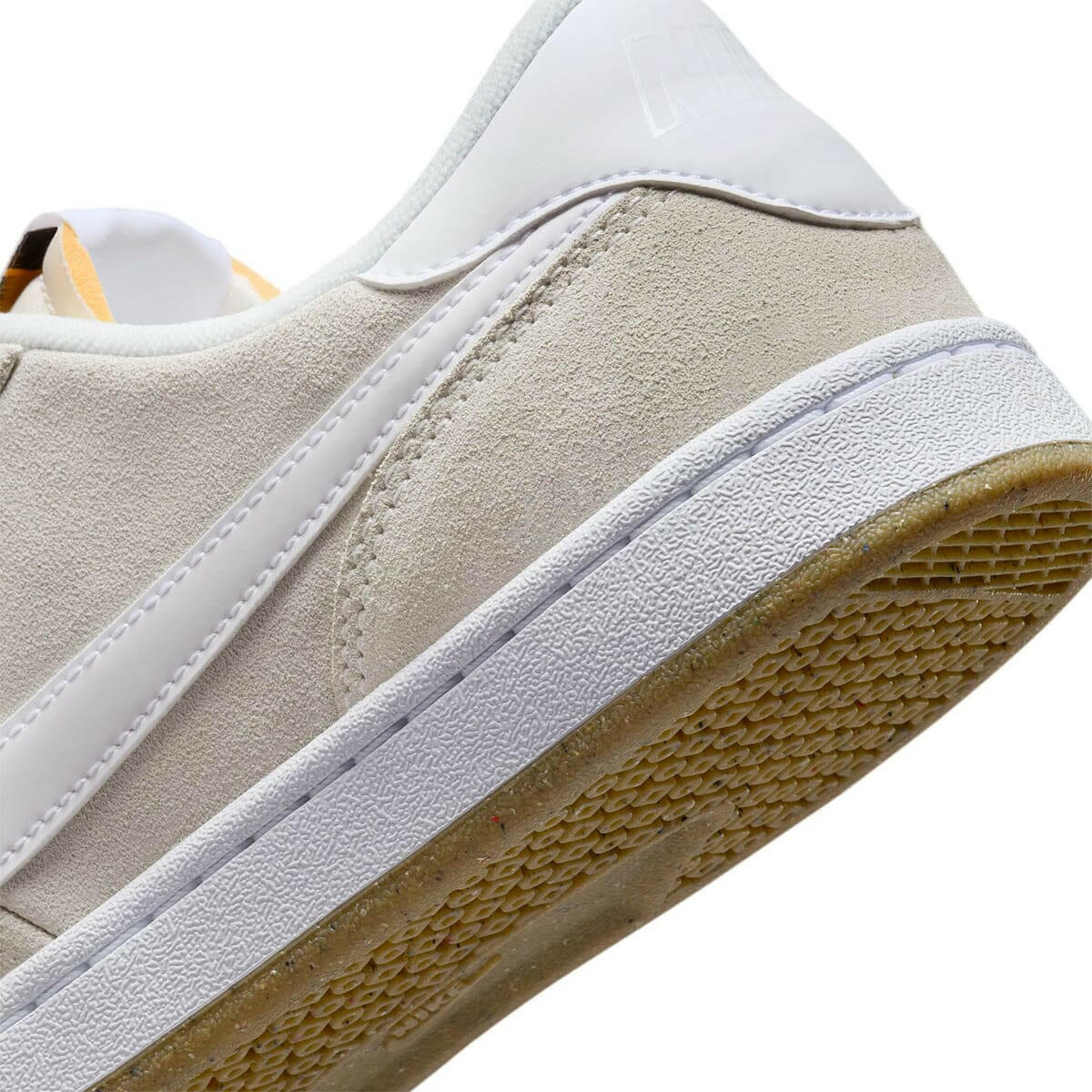 Nike SB - FC Classic Shoes Summit White.