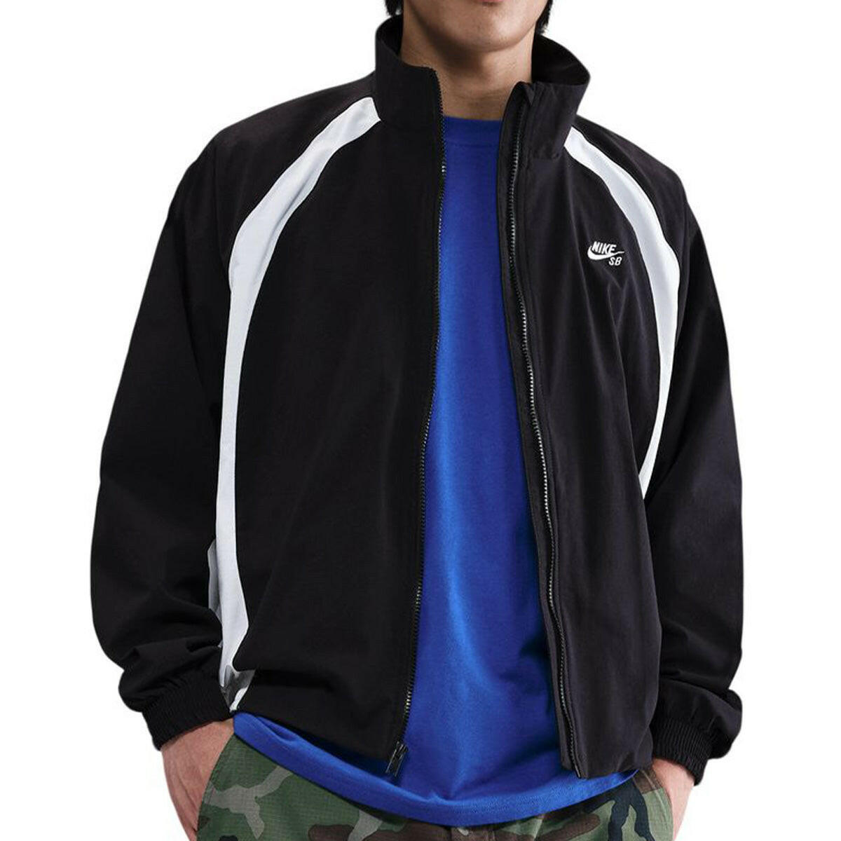 Nike SB - Full Zip Woven Skate Jacket Black/White.