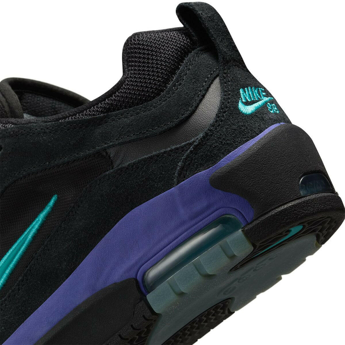 Nike SB - Ishod Air Max Shoes Black/Violet.