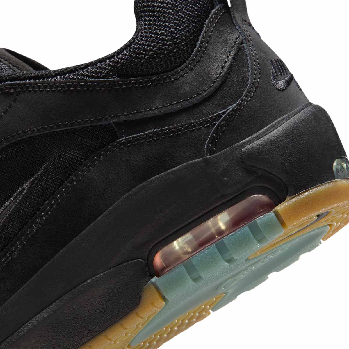 Nike SB Ishod Air Max Shoes Triple Black/Gum Heel