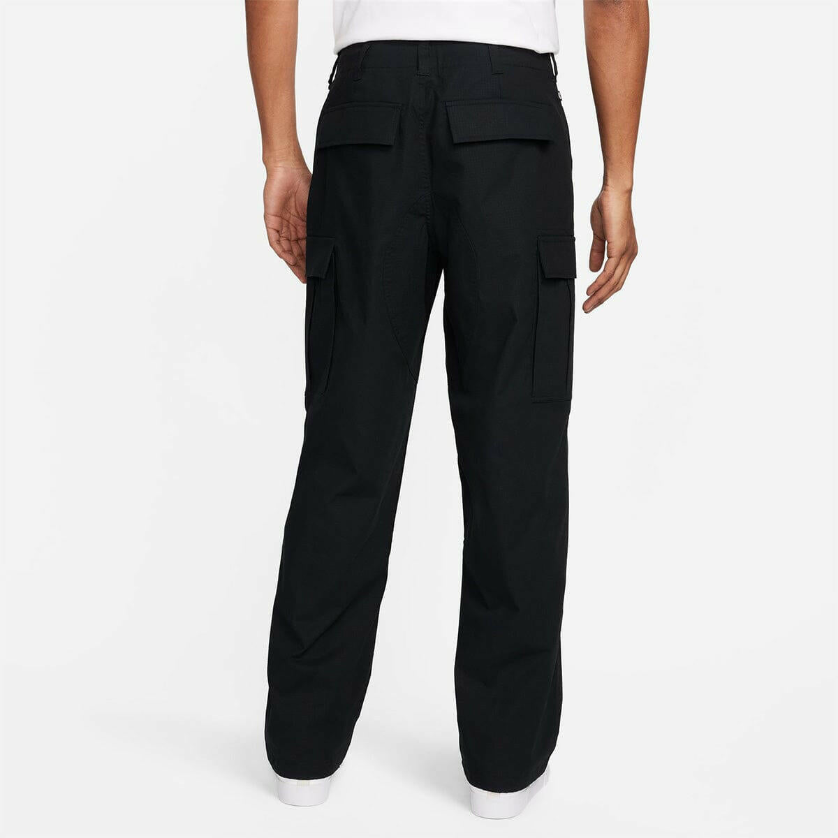 Nike SB - Kearny Cargo Pants Black.