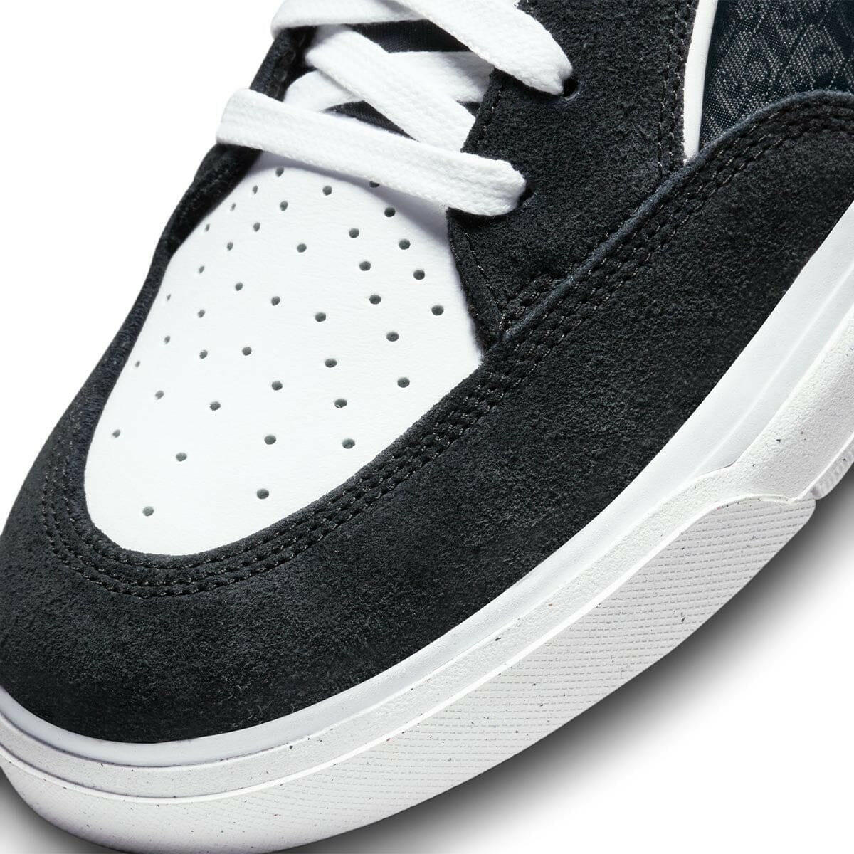 Nike SB - Leo Shoes Black/White-Black-Gum Light Brown.