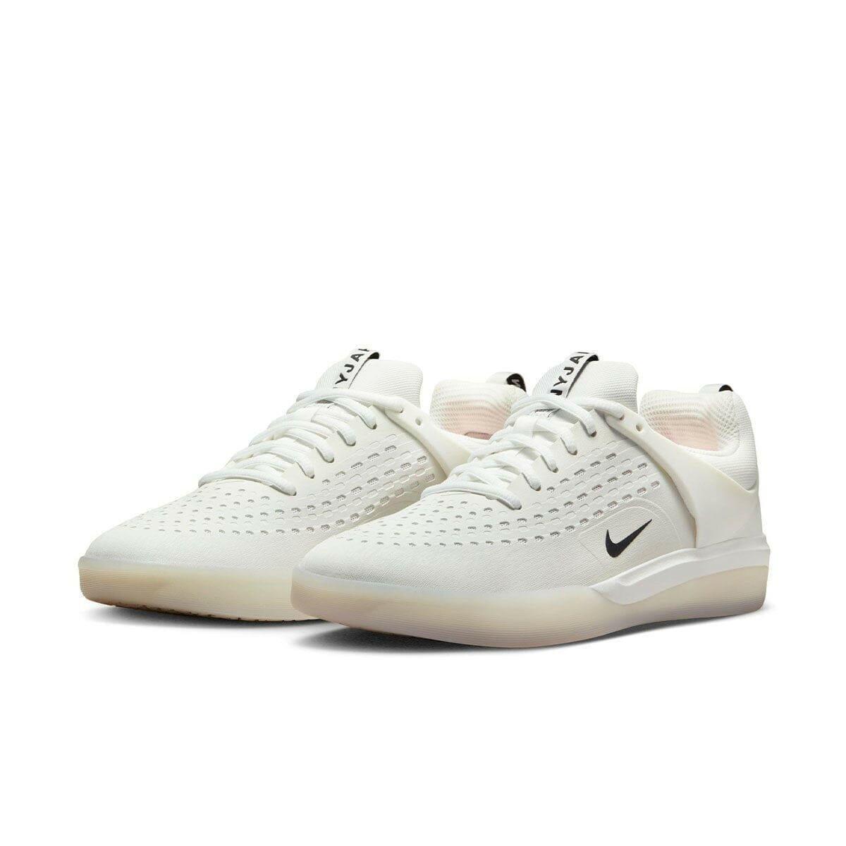 Nike SB - Nyjah 3 Shoes White/Black-Summit White/Hyper Pink.