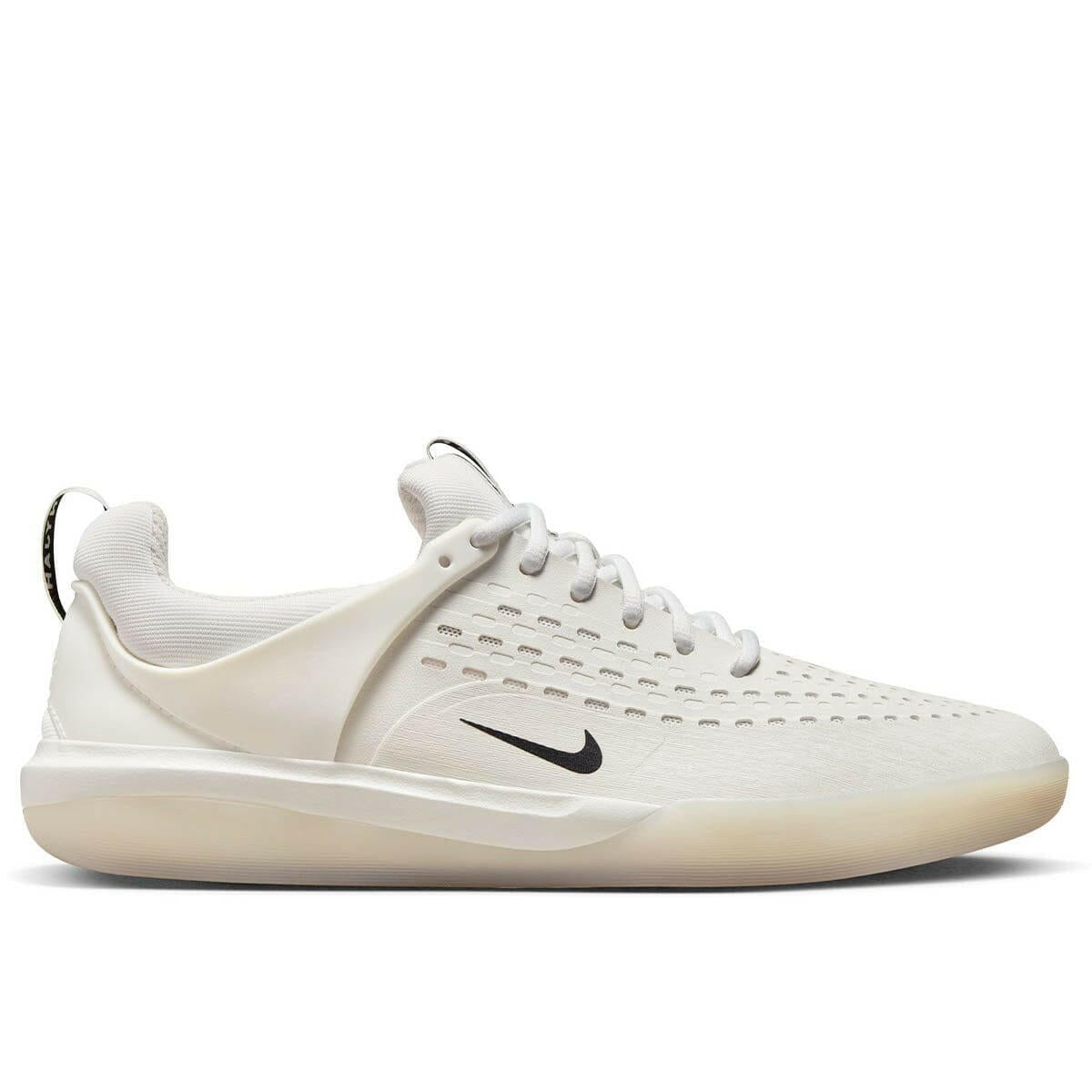 Nike SB - Nyjah 3 Shoes White/Black-Summit White/Hyper Pink.