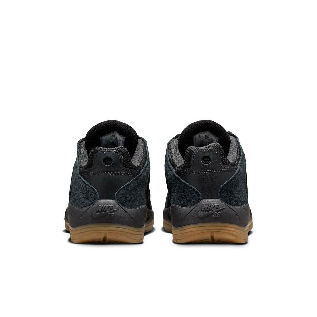 Nike SB - Vertebrae Shoes Black/Summit White-Anthracite-Black.