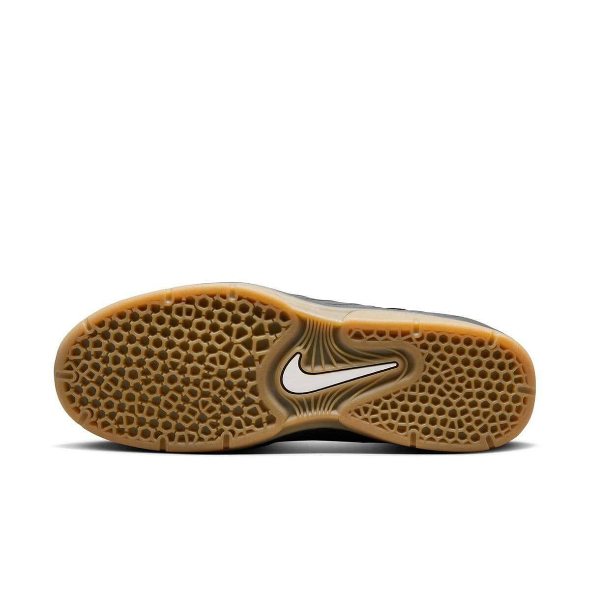 Nike SB - Vertebrae Shoes Black/Summit White-Anthracite-Black.