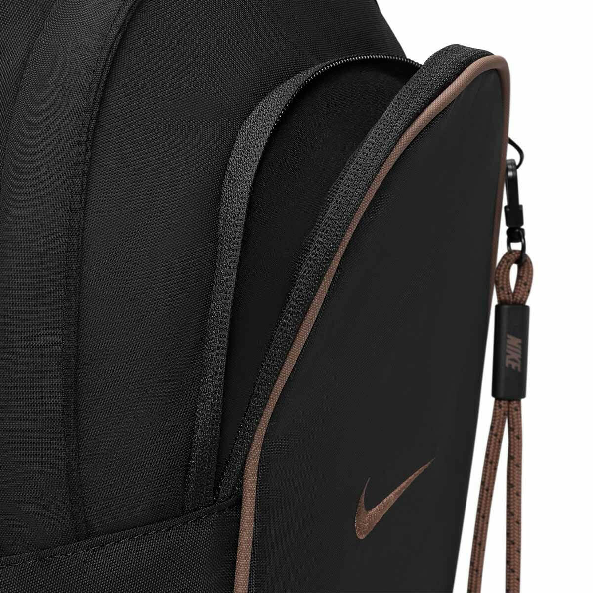 Nike - Sling Bag Black/Black/Ironstone.