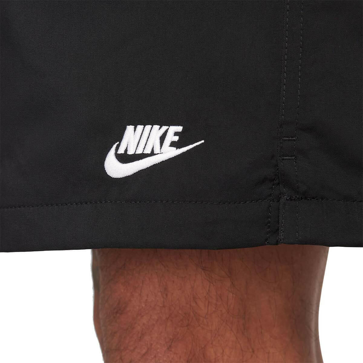 Nike - Woven Flow Shorts Black/White.
